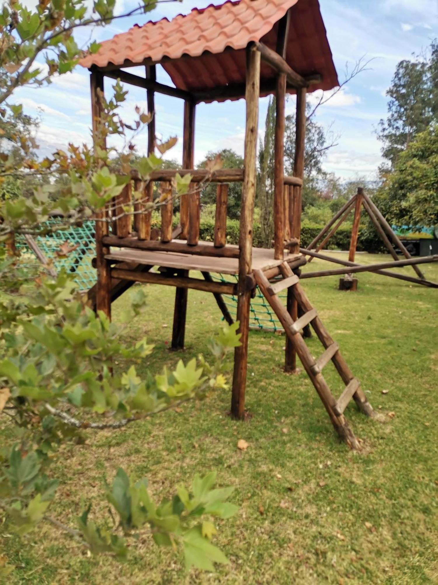Puembo La Granja De Papa Alberto מראה חיצוני תמונה